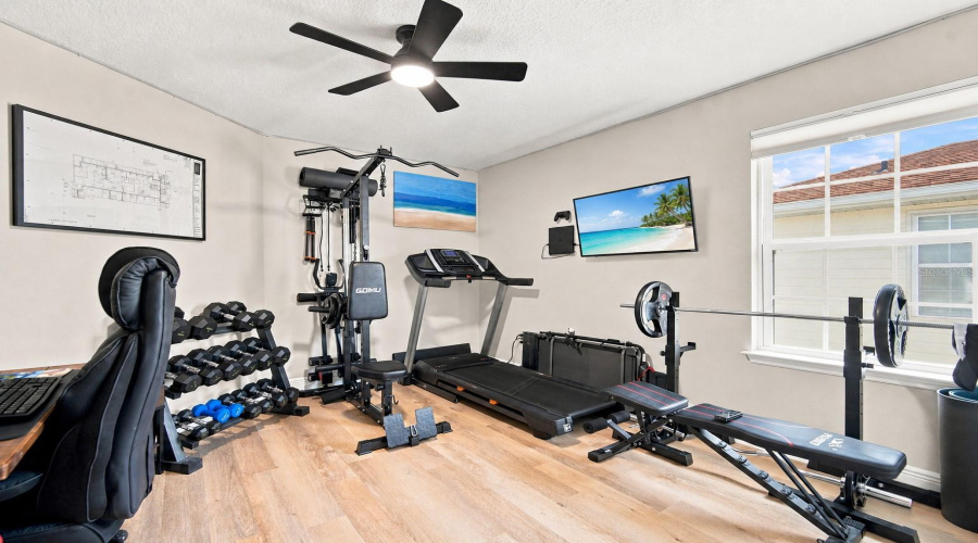 St Petersburg, Florida 33714, 3 Bedroom Bedrooms, ,2 Bathroombathrooms,Residential,For Sale,Neil,0,Mfrtb8538600