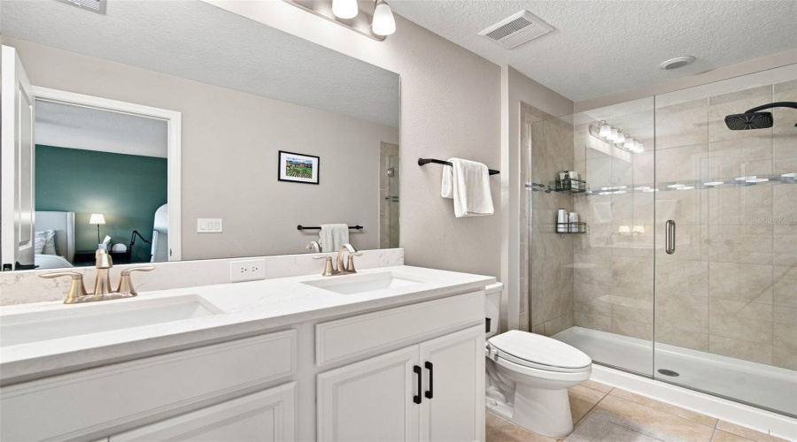 St Petersburg, Florida 33714, 3 Bedroom Bedrooms, ,2 Bathroombathrooms,Residential,For Sale,Neil,0,Mfrtb8538600