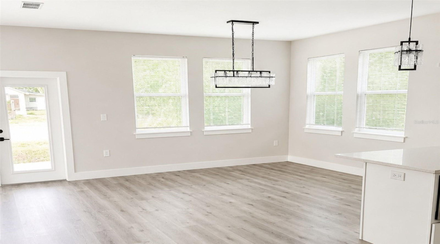 St Petersburg, Florida 33713, 5 Bedroom Bedrooms, ,4 Bathroombathrooms,Residential,For Sale,27Th,0,Mfrtb8541069