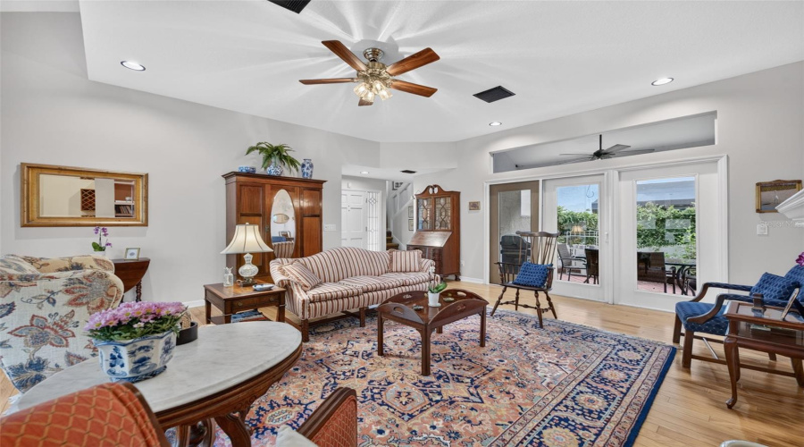 Winter Park, Florida 32789, 3 Bedroom Bedrooms, ,2 Bathroombathrooms,Residential,For Sale,Huntington,0,Mfro6434796