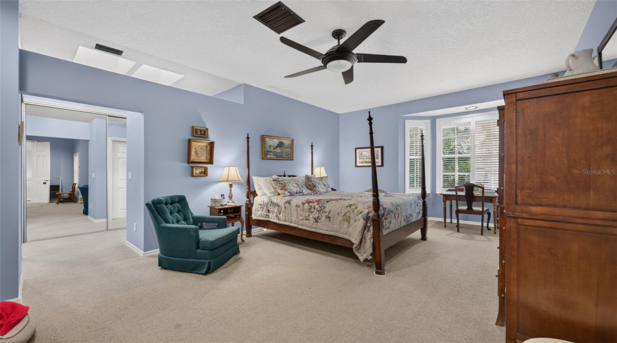 Spacious Primary Suite