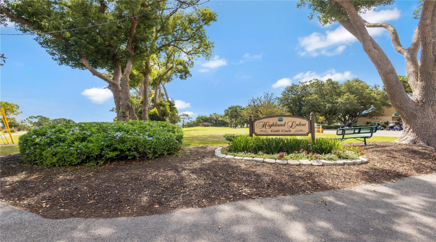 Highland Lakes Golf Club