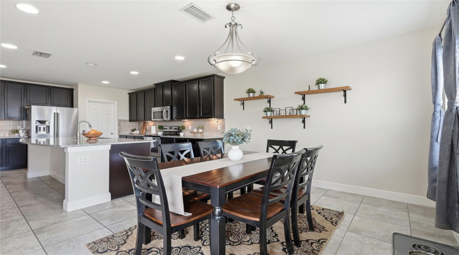 Ruskin, Florida 33573, 4 Bedroom Bedrooms, ,2 Bathroombathrooms,Residential,For Sale,Newminster,0,Mfrtb8537632