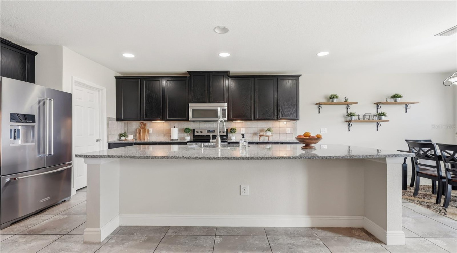 Ruskin, Florida 33573, 4 Bedroom Bedrooms, ,2 Bathroombathrooms,Residential,For Sale,Newminster,0,Mfrtb8537632
