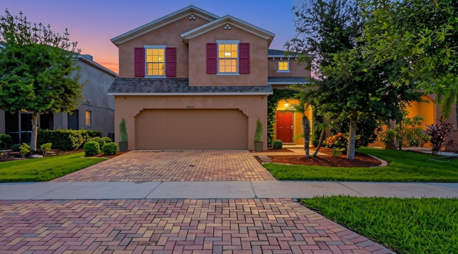 Ruskin, Florida 33573, 4 Bedroom Bedrooms, ,2 Bathroombathrooms,Residential,For Sale,Newminster,0,Mfrtb8537632