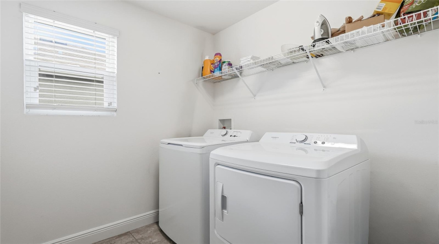 Ruskin, Florida 33573, 4 Bedroom Bedrooms, ,2 Bathroombathrooms,Residential,For Sale,Newminster,0,Mfrtb8537632