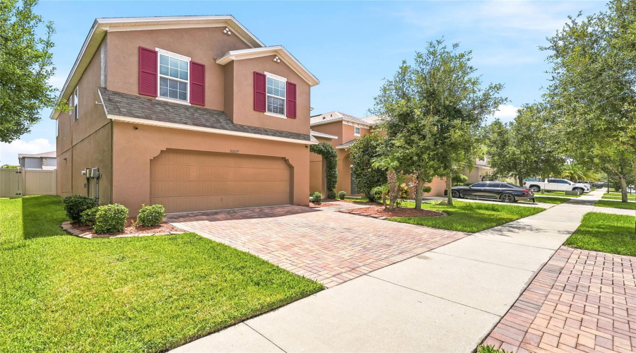 Ruskin, Florida 33573, 4 Bedroom Bedrooms, ,2 Bathroombathrooms,Residential,For Sale,Newminster,0,Mfrtb8537632