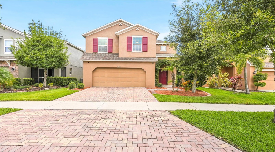 Ruskin, Florida 33573, 4 Bedroom Bedrooms, ,2 Bathroombathrooms,Residential,For Sale,Newminster,0,Mfrtb8537632