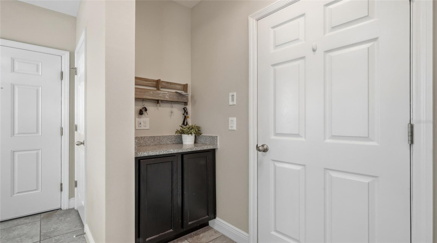 Ruskin, Florida 33573, 4 Bedroom Bedrooms, ,2 Bathroombathrooms,Residential,For Sale,Newminster,0,Mfrtb8537632