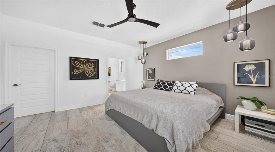 St Petersburg, Florida 33712, 3 Bedroom Bedrooms, ,2 Bathroombathrooms,Residential,For Sale,27Th,0,Mfrtb8540166