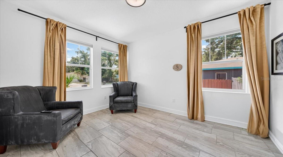 St Petersburg, Florida 33712, 3 Bedroom Bedrooms, ,2 Bathroombathrooms,Residential,For Sale,27Th,0,Mfrtb8540166