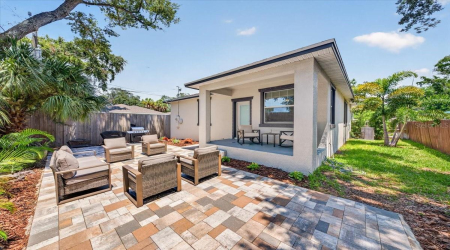 St Petersburg, Florida 33712, 3 Bedroom Bedrooms, ,2 Bathroombathrooms,Residential,For Sale,27Th,0,Mfrtb8540166