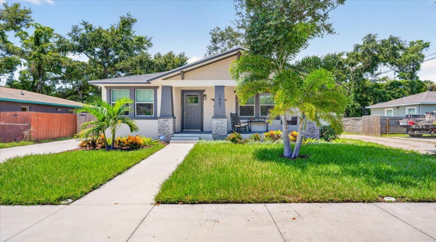 St Petersburg, Florida 33712, 3 Bedroom Bedrooms, ,2 Bathroombathrooms,Residential,For Sale,27Th,0,Mfrtb8540166