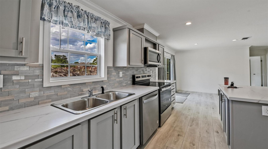 North Fort Myers, Florida 33917, 3 Bedroom Bedrooms, ,2 Bathroombathrooms,Residential,For Sale,Tucker,0,Mfra4685043