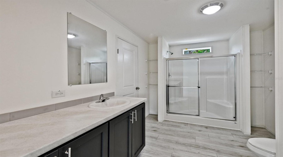 North Fort Myers, Florida 33917, 3 Bedroom Bedrooms, ,2 Bathroombathrooms,Residential,For Sale,Tucker,0,Mfra4685043