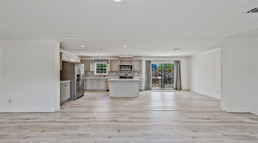 North Fort Myers, Florida 33917, 3 Bedroom Bedrooms, ,2 Bathroombathrooms,Residential,For Sale,Tucker,0,Mfra4685043