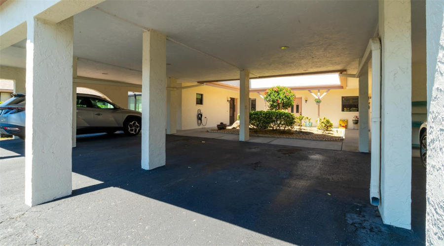 Venice, Florida 34293, 2 Bedroom Bedrooms, ,2 Bathroombathrooms,Residential,For Sale,Lake,0,Mfra4672173