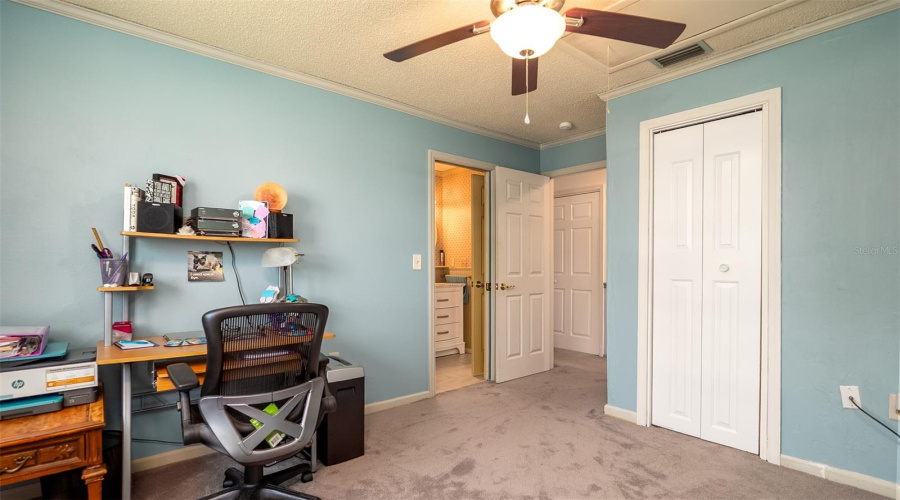 Venice, Florida 34293, 2 Bedroom Bedrooms, ,2 Bathroombathrooms,Residential,For Sale,Lake,0,Mfra4672173