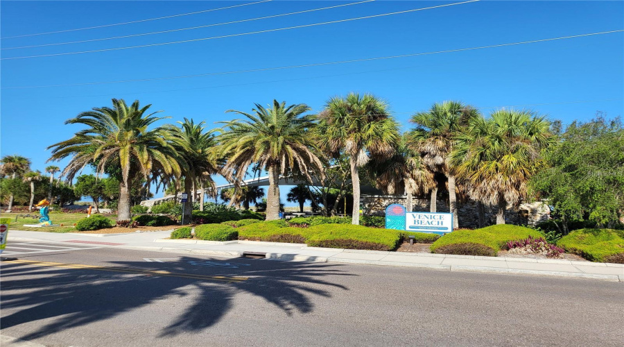Venice, Florida 34293, 2 Bedroom Bedrooms, ,2 Bathroombathrooms,Residential,For Sale,Lake,0,Mfra4672173