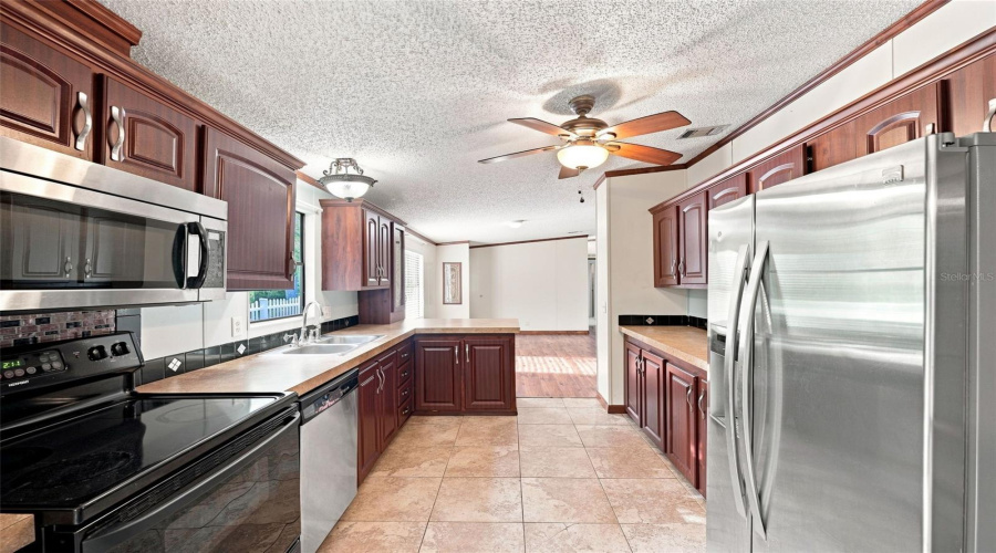 Brooksville, Florida 34601, 3 Bedroom Bedrooms, ,2 Bathroombathrooms,Residential,For Sale,Culbreath,0,Mfrw7888918