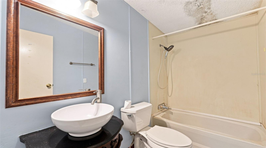Brooksville, Florida 34601, 3 Bedroom Bedrooms, ,2 Bathroombathrooms,Residential,For Sale,Culbreath,0,Mfrw7888918