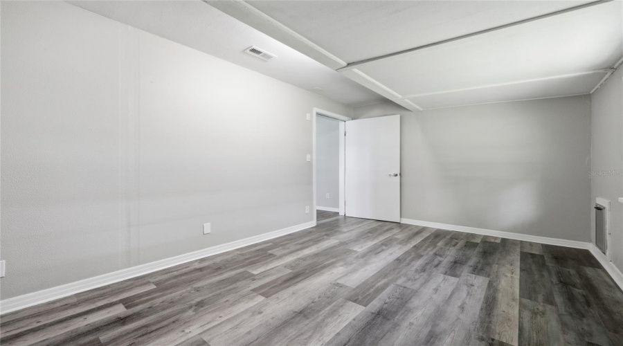Newberry, Florida 32669, 3 Bedroom Bedrooms, ,3 Bathroombathrooms,Residential,For Sale,40Th,0,Mfrgc541452