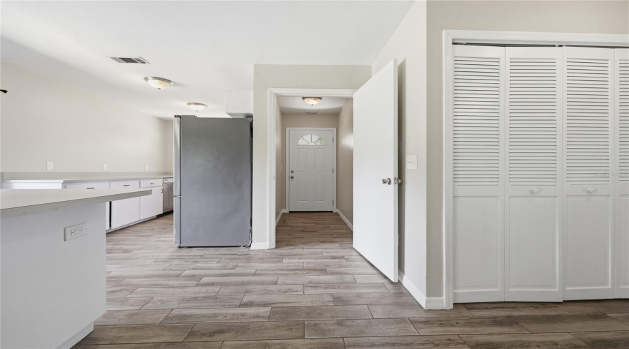 Newberry, Florida 32669, 3 Bedroom Bedrooms, ,3 Bathroombathrooms,Residential,For Sale,40Th,0,Mfrgc541452