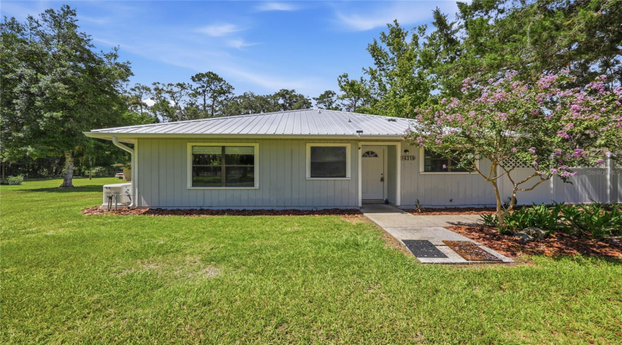 Newberry, Florida 32669, 3 Bedroom Bedrooms, ,3 Bathroombathrooms,Residential,For Sale,40Th,0,Mfrgc541452