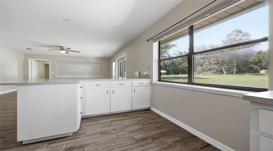Newberry, Florida 32669, 3 Bedroom Bedrooms, ,3 Bathroombathrooms,Residential,For Sale,40Th,0,Mfrgc541452