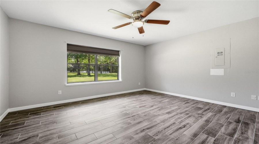 Newberry, Florida 32669, 3 Bedroom Bedrooms, ,3 Bathroombathrooms,Residential,For Sale,40Th,0,Mfrgc541452