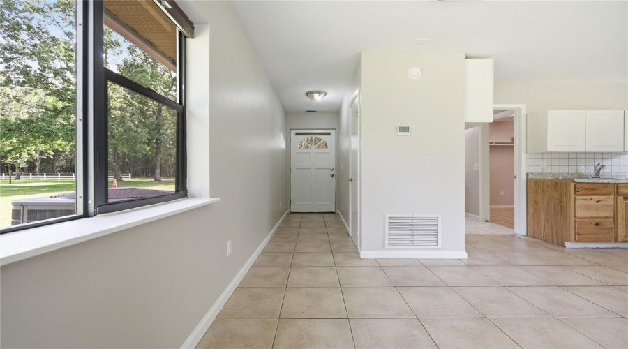 Newberry, Florida 32669, 3 Bedroom Bedrooms, ,3 Bathroombathrooms,Residential,For Sale,40Th,0,Mfrgc541452