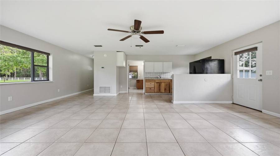 Newberry, Florida 32669, 3 Bedroom Bedrooms, ,3 Bathroombathrooms,Residential,For Sale,40Th,0,Mfrgc541452