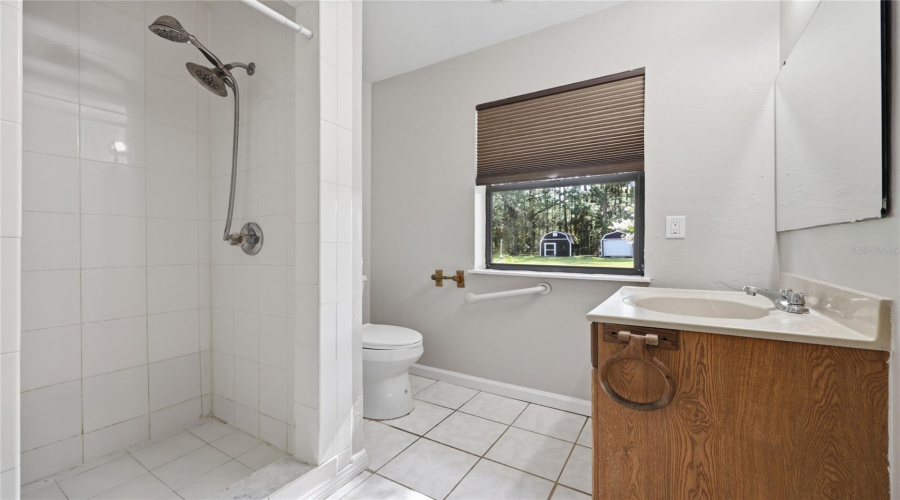 Newberry, Florida 32669, 3 Bedroom Bedrooms, ,3 Bathroombathrooms,Residential,For Sale,40Th,0,Mfrgc541452