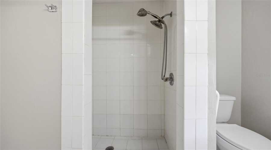 Newberry, Florida 32669, 3 Bedroom Bedrooms, ,3 Bathroombathrooms,Residential,For Sale,40Th,0,Mfrgc541452