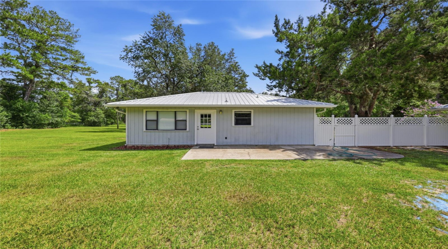 Newberry, Florida 32669, 3 Bedroom Bedrooms, ,3 Bathroombathrooms,Residential,For Sale,40Th,0,Mfrgc541452