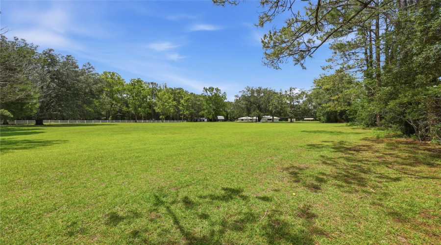 Newberry, Florida 32669, 3 Bedroom Bedrooms, ,3 Bathroombathrooms,Residential,For Sale,40Th,0,Mfrgc541452