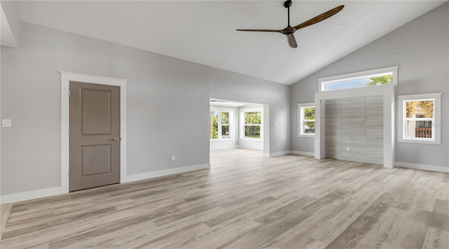 2Nd Floor Living Area