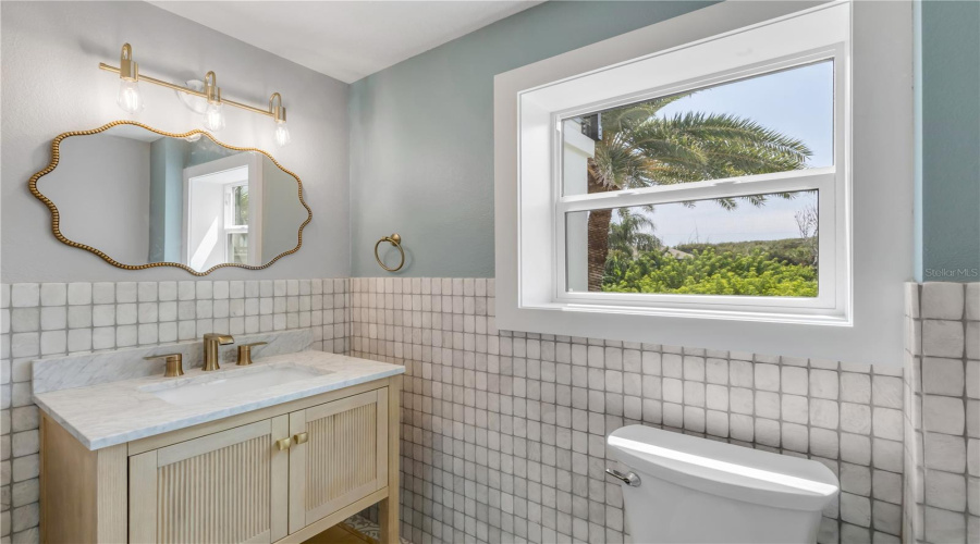 2Nd Floor Laundry Room W Sink