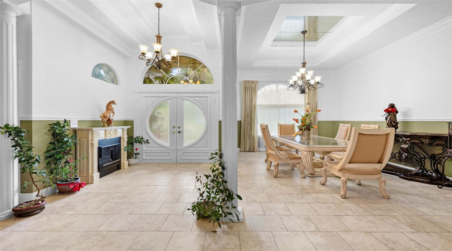 Entry &Amp; Formal Dining
