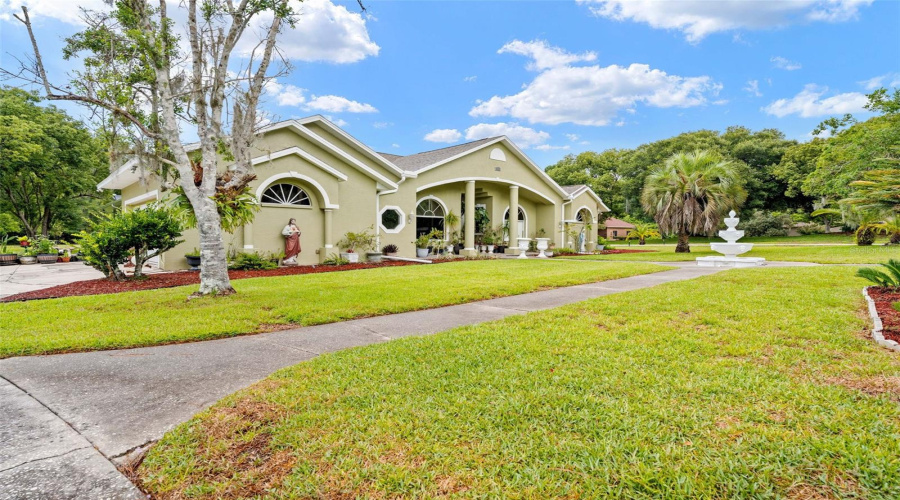 7393 Royal Oaks Drive Lake In The Woods
