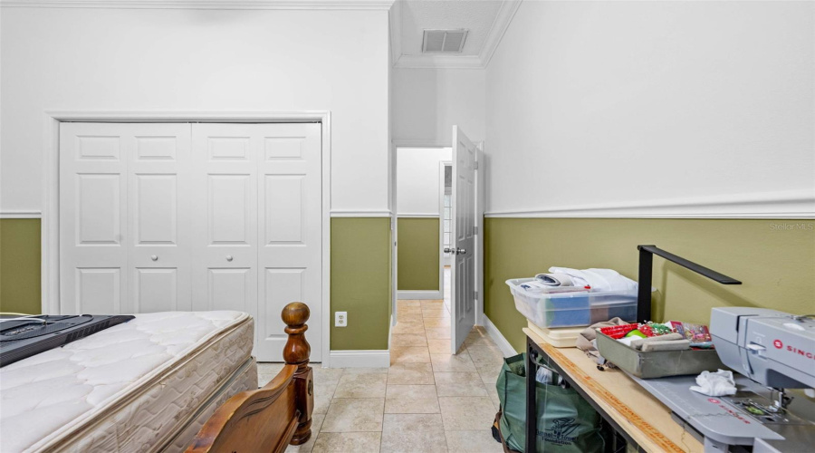 Guest Bedroom1