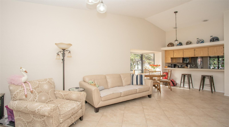 Largo, Florida 33778, 2 Bedroom Bedrooms, ,2 Bathroombathrooms,Residential,For Sale,113Th,0,Mfrtb8468834