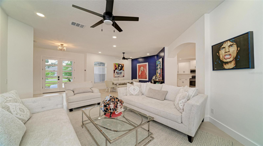 Bradenton, Florida 34202, 5 Bedroom Bedrooms, ,3 Bathroombathrooms,Residential,For Sale,Rivers Bluff,0,Mfra4704187
