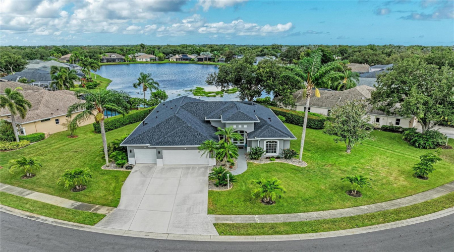 Bradenton, Florida 34202, 5 Bedroom Bedrooms, ,3 Bathroombathrooms,Residential,For Sale,Rivers Bluff,0,Mfra4704187