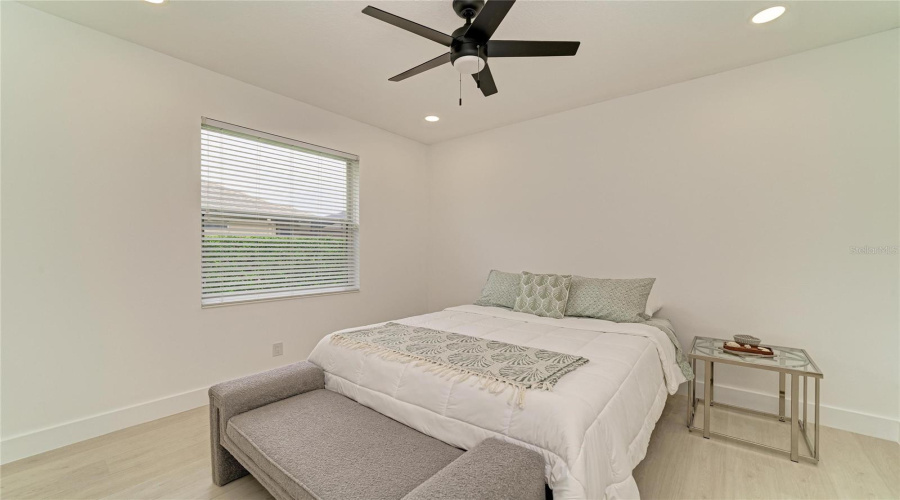 Bradenton, Florida 34202, 5 Bedroom Bedrooms, ,3 Bathroombathrooms,Residential,For Sale,Rivers Bluff,0,Mfra4704187