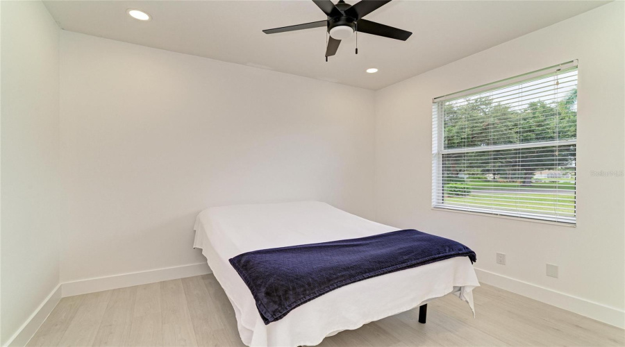 Bradenton, Florida 34202, 5 Bedroom Bedrooms, ,3 Bathroombathrooms,Residential,For Sale,Rivers Bluff,0,Mfra4704187