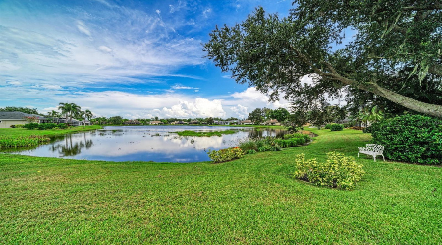 Bradenton, Florida 34202, 5 Bedroom Bedrooms, ,3 Bathroombathrooms,Residential,For Sale,Rivers Bluff,0,Mfra4704187
