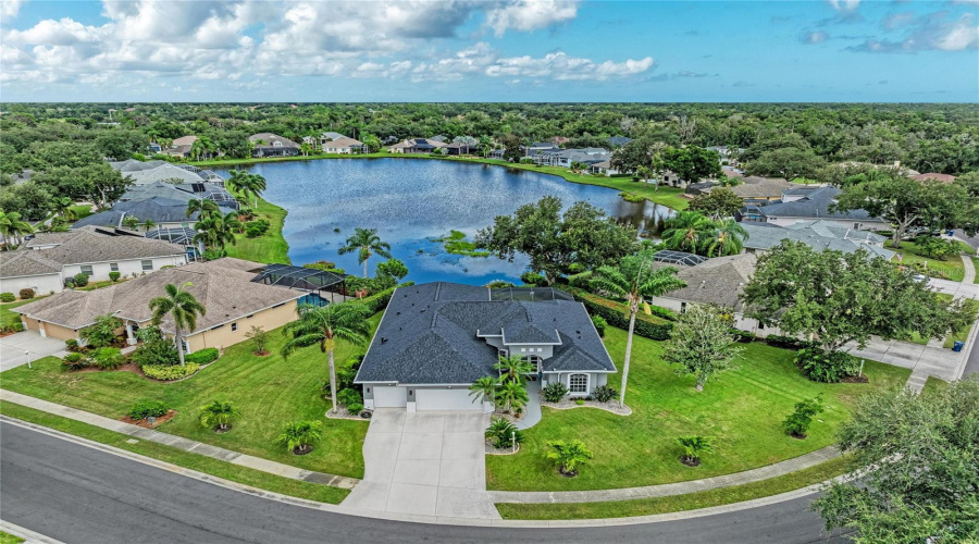 Bradenton, Florida 34202, 5 Bedroom Bedrooms, ,3 Bathroombathrooms,Residential,For Sale,Rivers Bluff,0,Mfra4704187