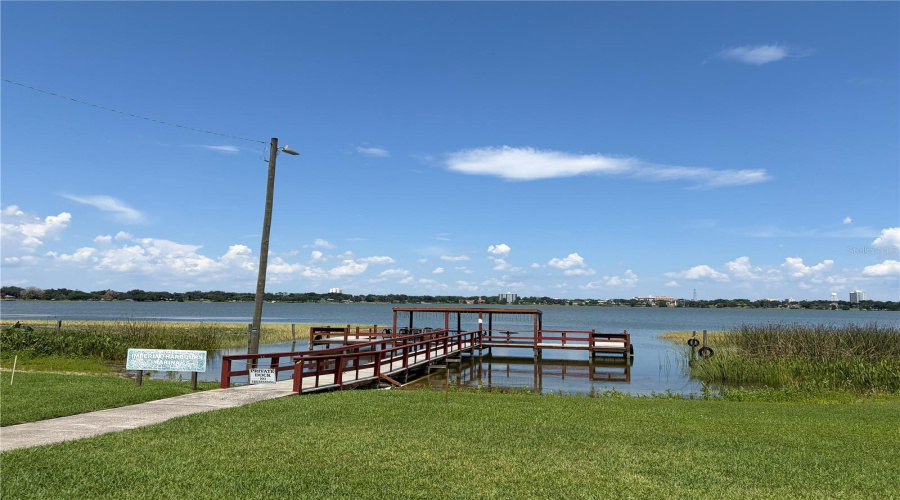 Private Community Dock On Lake Howard