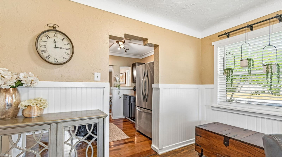 St Petersburg, Florida 33713, 3 Bedroom Bedrooms, ,2 Bathroombathrooms,Residential,For Sale,16Th,0,Mfrtb8522892